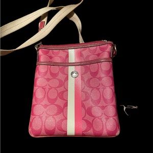 Coach crossbody purse. Gently used